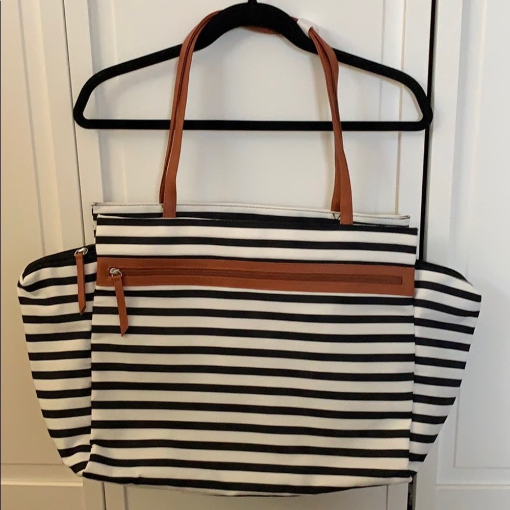 DSW Weekender Tote